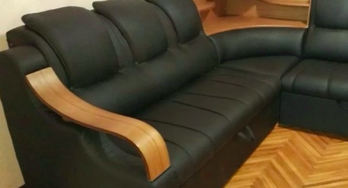 Перетяжка кожаного дивана. Арзамас
